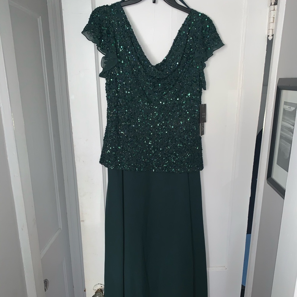 J Kara Floor Length Gown, Hunter, Size 12, NWT